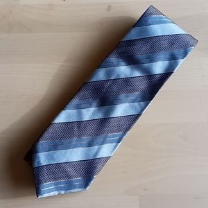 Ermenegildo Zegna Couture 100% Silk Tie